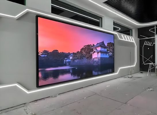Bom preço P5 Parede de vídeo LED interior de alto desempenho versátil para aplicações de visualização próxima on-line